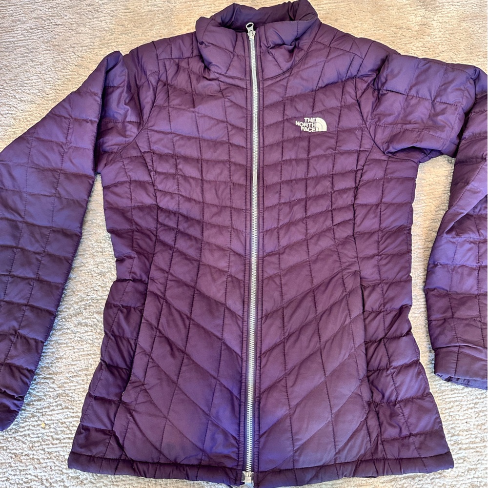 The North Face Women's Deep Purple Puffer Jacket